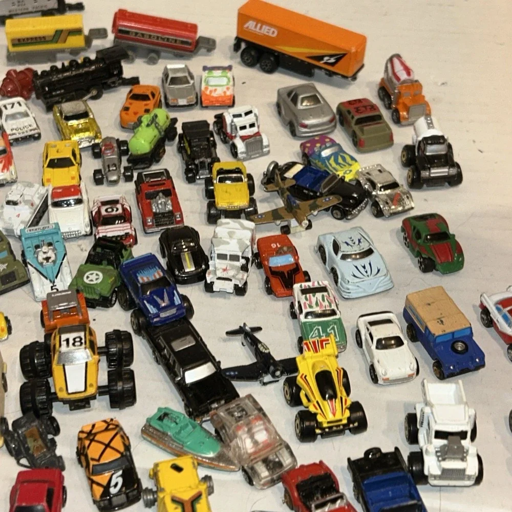 Micro Machines - RANDOM LOT OF 10 VEHICLES - Each Lot Will Receive 10 Cars/Plane